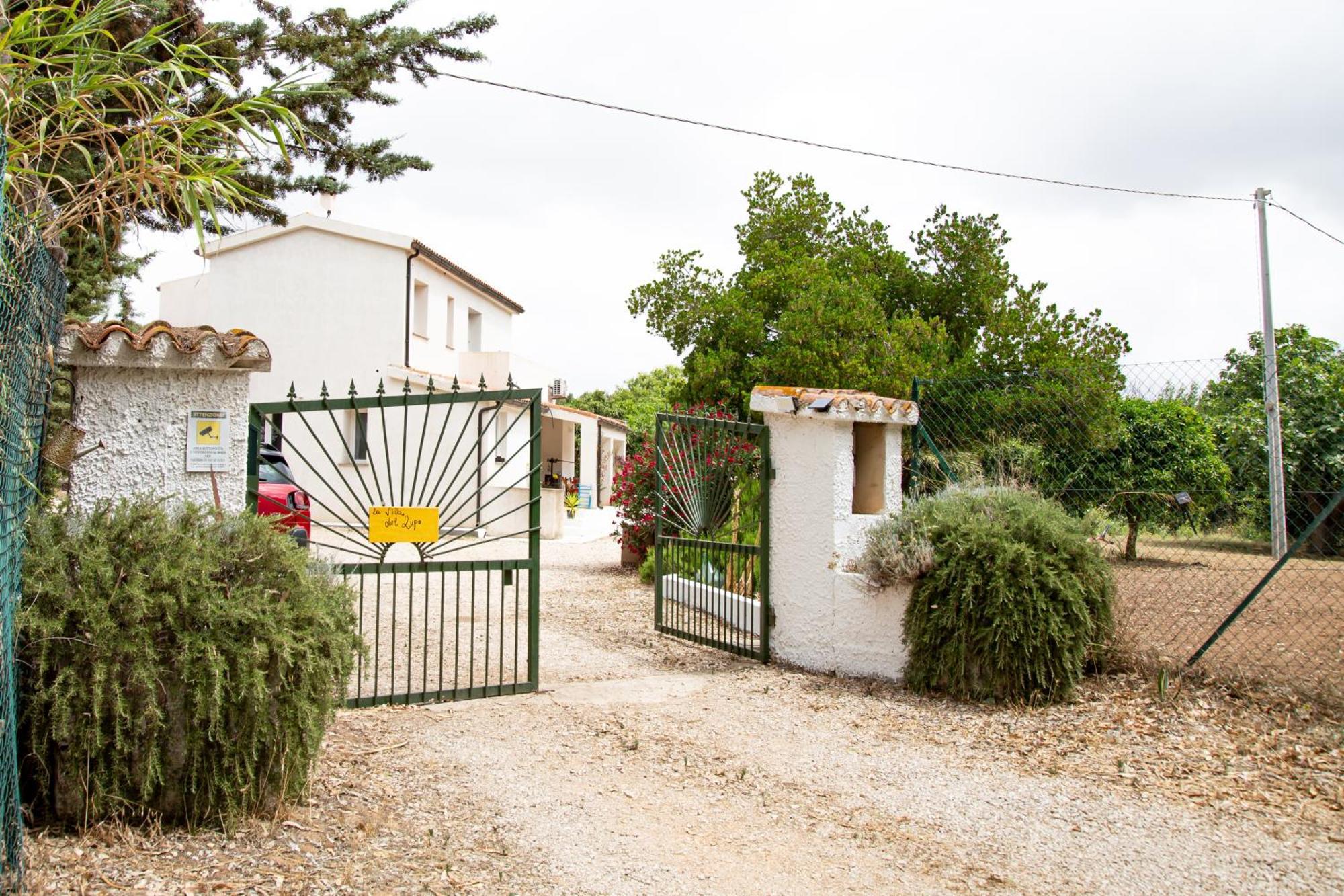 Villa Del Lupo Santa Maria la Palma Eksteriør bilde